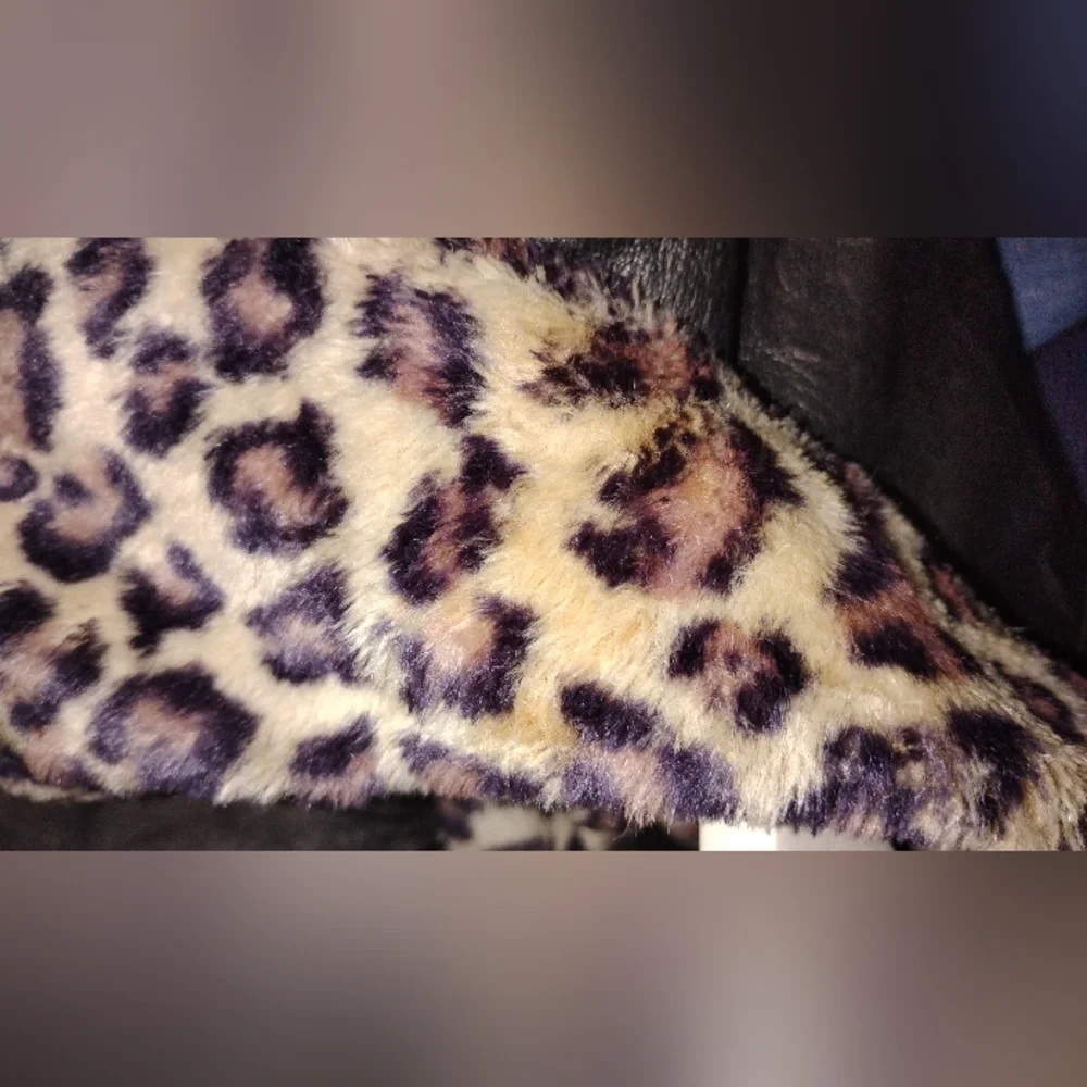 VINTAGE LEATHER LEOPARD COAT